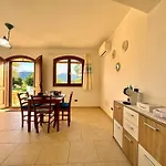 Appartement Happy With Garden